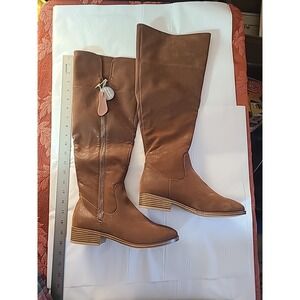 NEW ! Mia Carsyn Women Knee High Low Heel Wide Calf Boots Tan Size 8